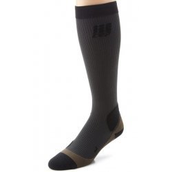 CEP – Outdoor Socks Kompressionsstrümpfe für Damen | Lange Socken mit Kompressionswirkung in grau